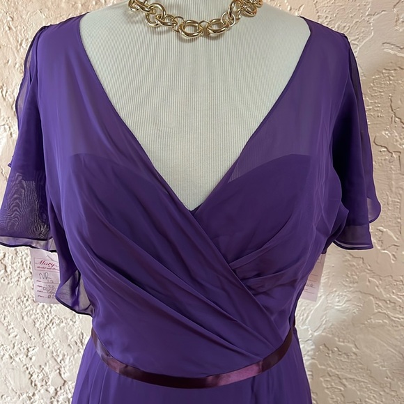 Mary Me Bridal and fancy party wear dress size 12 original price $200 - Picture 4 of 4